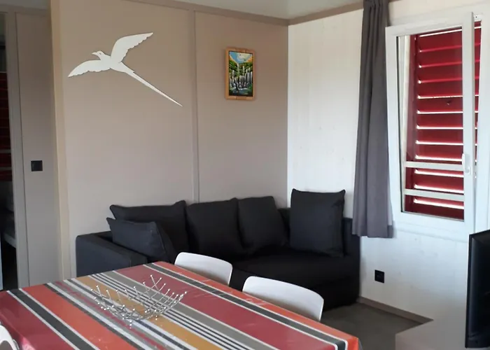 Paille En Queue, Au Pays Basque Avec Piscine Et Vue Sur Alpstuga *